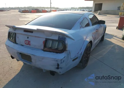 2006 Ford Mustang Gt z USA, uszkodzony, nr VIN 1ZVHT82H665147475